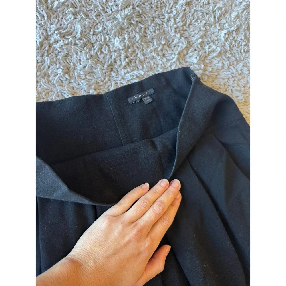 Theory Black Figuero Craze Tulip Skirt